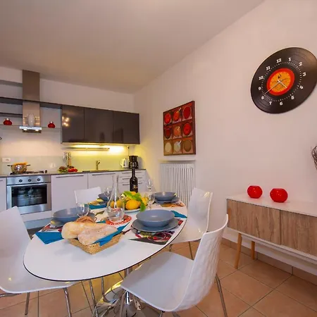 Casa Mastena Vista Appartement *
